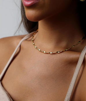 Choker torcida folheado a ouro 18k