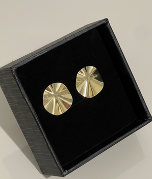 BRINCO ORGÂNICO SOLARE BANHADO A OURO 18K