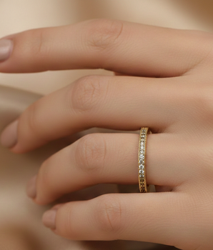 ANEL APARADOR FILETE CRAVEJADO BANHADO A OURO 18K